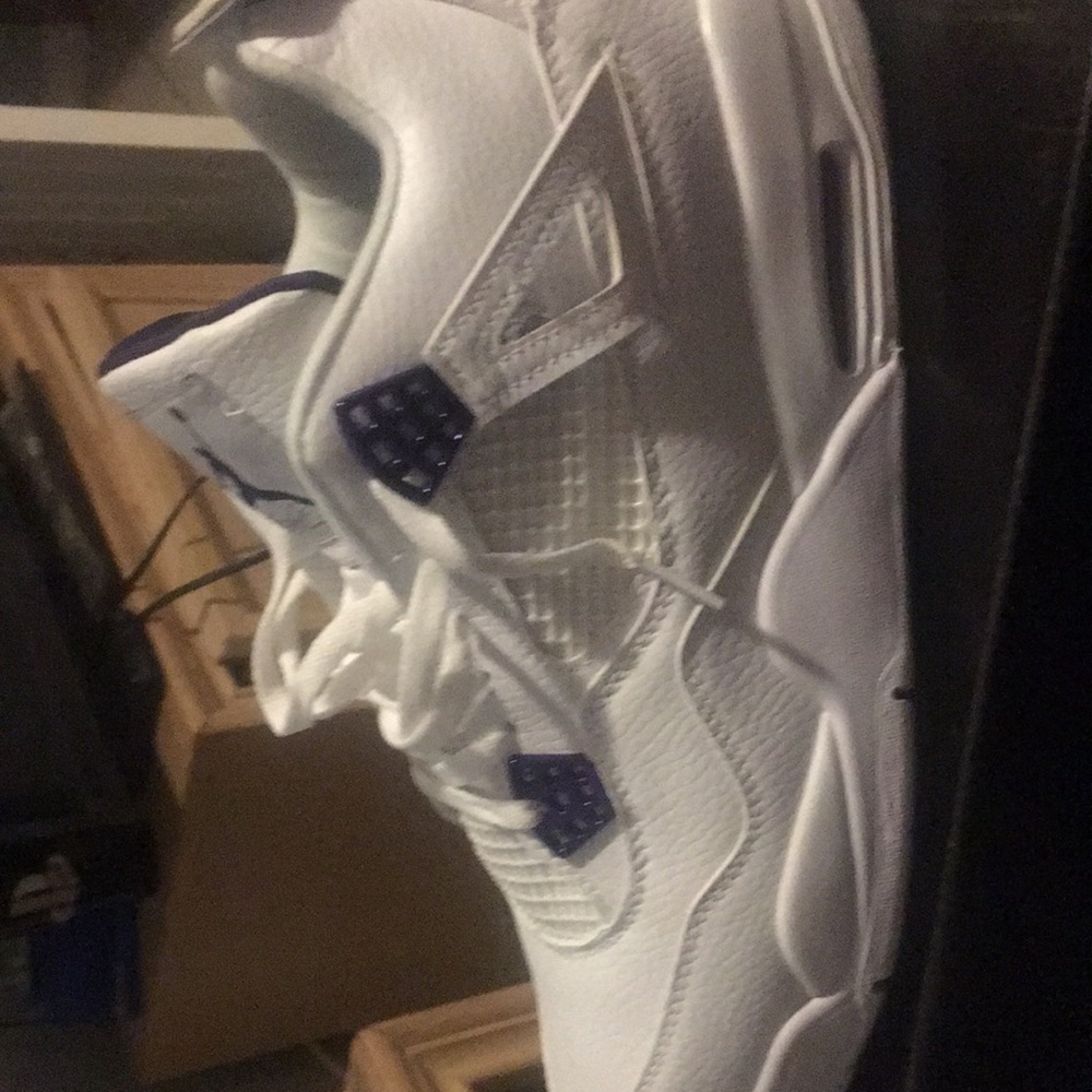 Air Jordan 4 Retro